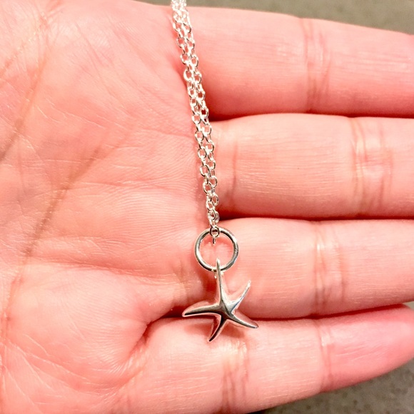 925 Sterling Silver Star Pendant - Picture 3 of 7